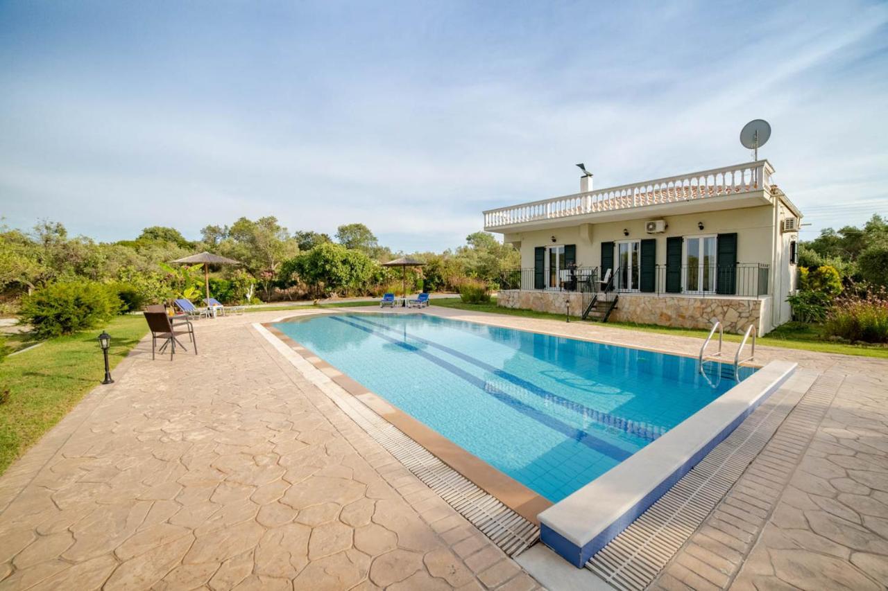 Villa Adonis Halikounas Exterior photo